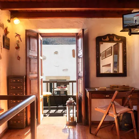 Leros Nest