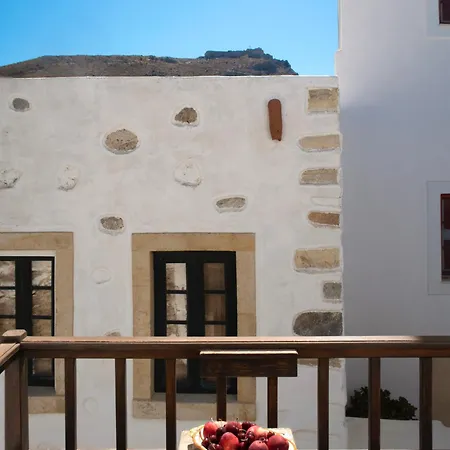 Leros Nest *