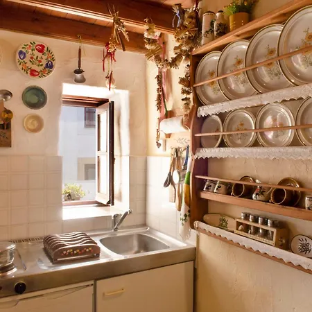 Case de vacanță Leros Nest